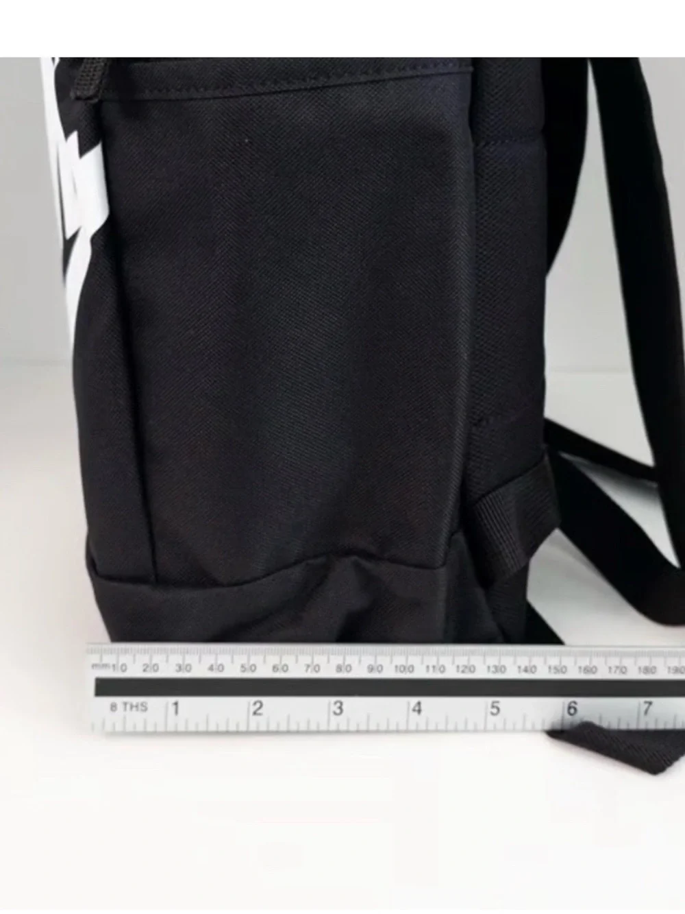 NWT NIKE Sportswear Unisex Black White Swoosh LOGO backpack Elemental 21l Bag